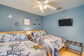 Dock & Pool: Canal-front Cape Coral Oasis!