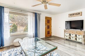 7 Mi to Dtwn Denver: Home w/ Large Yard!