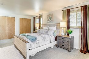 7 Mi to Dtwn Denver: Home w/ Large Yard!