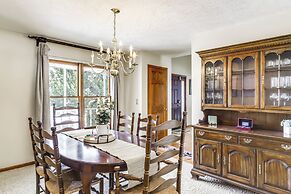 Family Retreat in Beavercreek Area w/ Large Yard!
