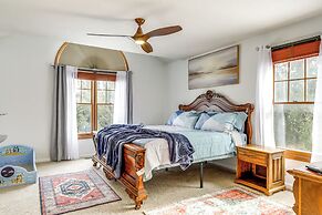 Family Retreat in Beavercreek Area w/ Large Yard!