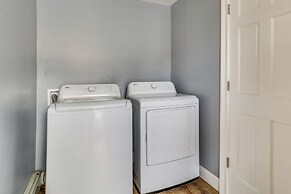 Updated Apartment in Downtown Waterbury!