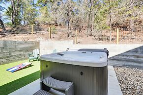 Hot Tub & Fire Pit: 'evergreen Escape' in Bastrop!