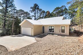 Hot Tub & Fire Pit: 'evergreen Escape' in Bastrop!