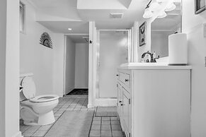 Mid-century Bungalow in the Heart of Buckhead!