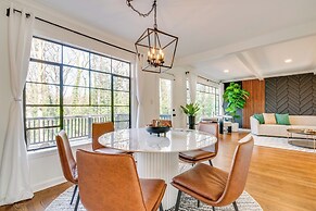 Mid-century Bungalow in the Heart of Buckhead!