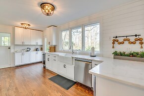 Mid-century Bungalow in the Heart of Buckhead!