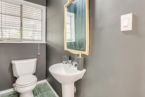 Mid-century Bungalow in the Heart of Buckhead!