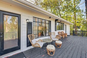 Mid-century Bungalow in the Heart of Buckhead!