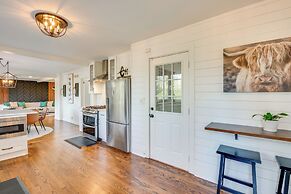 Mid-century Bungalow in the Heart of Buckhead!