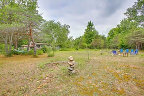 Fire Pit + Yard: Peaceful Northcountry Getaway!