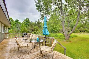 Fire Pit + Yard: Peaceful Northcountry Getaway!