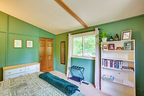 Fire Pit + Yard: Peaceful Northcountry Getaway!