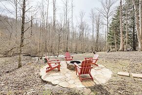 7 Mi to Lake Chatuge: Creekside Cabin w/ Decks!