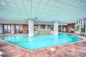 Mountain Views & Pool Access: Sugar Mountain Condo