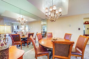 Mountain Views & Pool Access: Sugar Mountain Condo