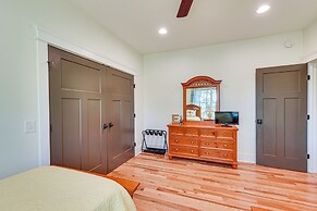 Fire Pit + Patio: Spacious Southern Pines Retreat