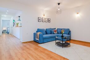 Peaceful Nest In City Center