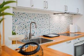 Peaceful Nest In City Center