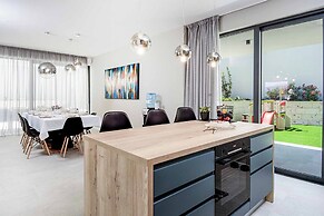 Villa Seashell Deluxe III