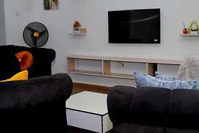 El-Mak Luxury Homes