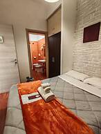 AD 111 ColaDiRienzo Rooms