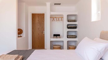 Ria Mar Villas & Suites by Live&Travel