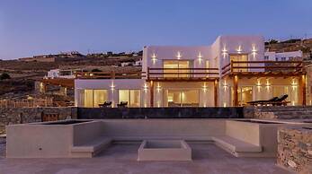 Ria Mar Villas & Suites by Live&Travel