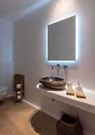 Ria Mar Villas & Suites by Live&Travel