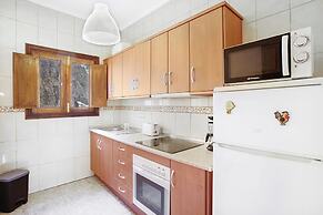 Seaside Bliss Villa in Fagajesto