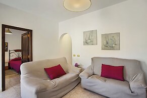 Seaside Bliss Villa in Fagajesto