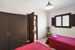 Seaside Bliss Villa in Fagajesto