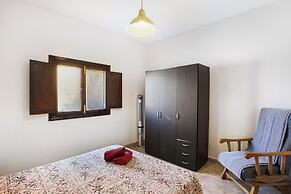 Seaside Bliss Villa in Fagajesto