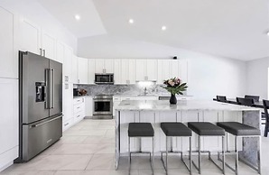 Oceanfront Retreat in Fort Myers - 3 Bedrooms, Private Pool