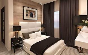 C33 Apartment And Suites