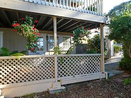 Carmel Dolores Cottages