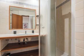 JOIVY Flats Next To Fontana di Trevi