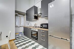 3-Bedroom Home Near Trastevere Station