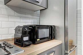 3-Bedroom Home Near Trastevere Station