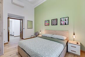 3-Bedroom Home Near Trastevere Station