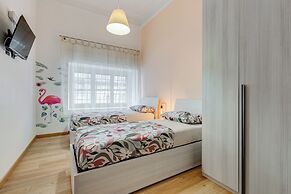 3-Bedroom Home Near Trastevere Station