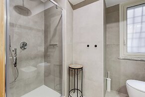 3-Bedroom Home Near Trastevere Station