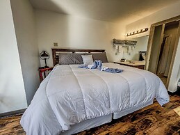 Timber Pointe Resort