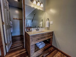 Timber Pointe Resort