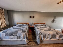 Timber Pointe Resort