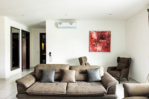 Accra Fine Suites-Henrietta's Residences