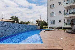 Accra Fine Suites-Henrietta's Residences