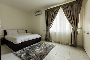 Accra Fine Suites-Henrietta's Residences