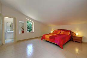 Beautiful Villa With Pool in Arce Fr Italy