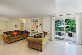 Beautiful Villa With Pool in Arce Fr Italy
